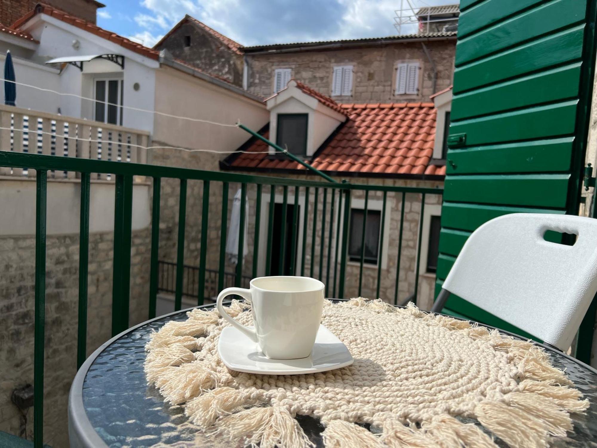 Apartman Lucijan Kaštela Kültér fotó